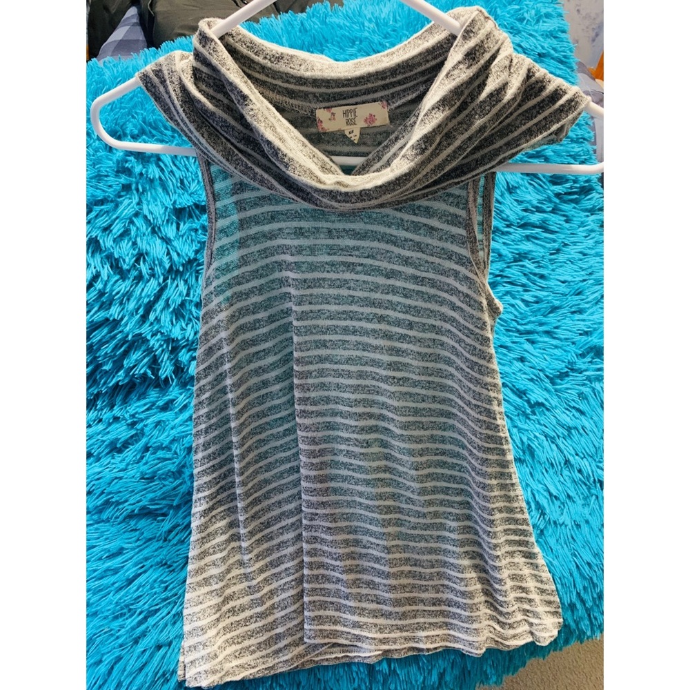 Flowy top
